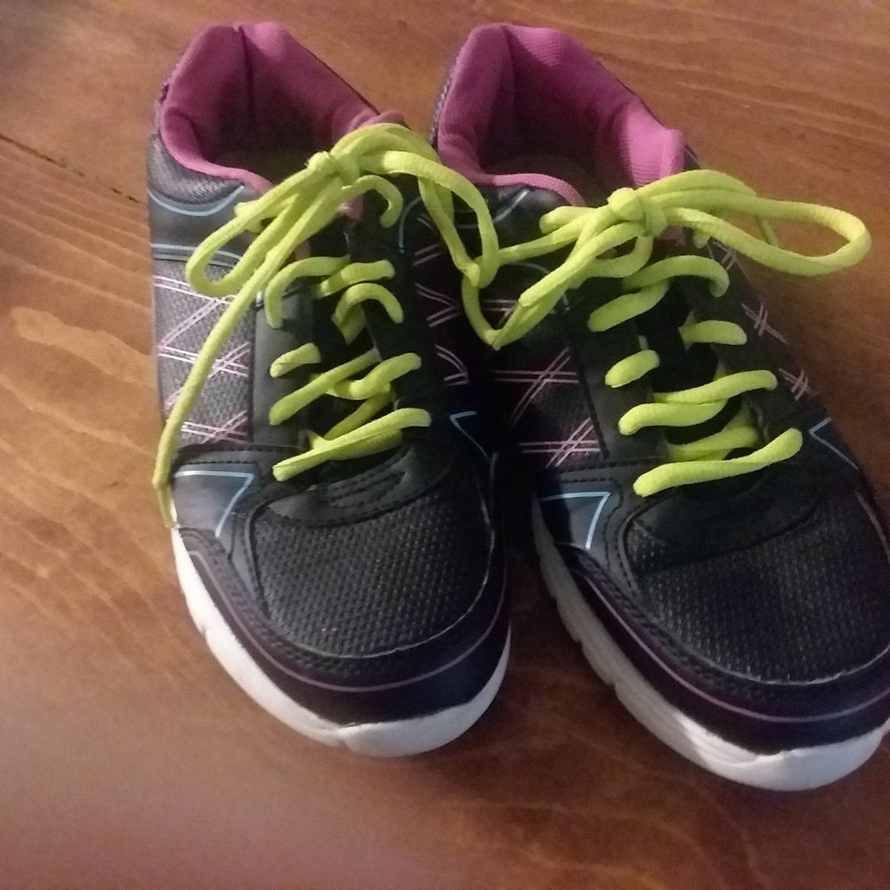 Ladies Shoes